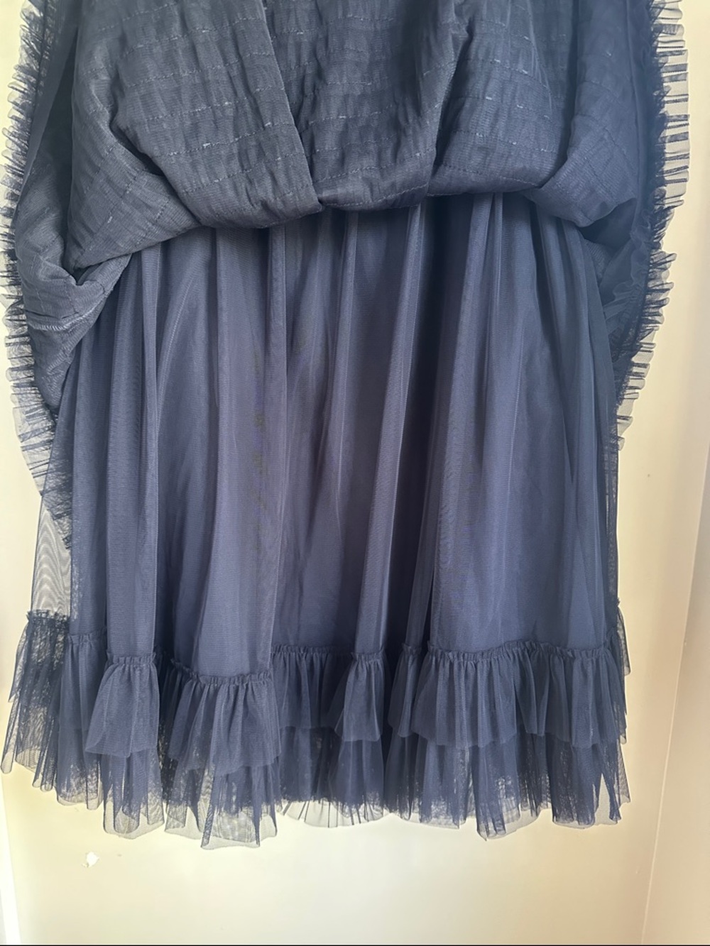 NWT - BODEN - Women's Navy Tiered Ruffle Skirt with Metallic Waistband - Sz 10 - Picture 5 of 10